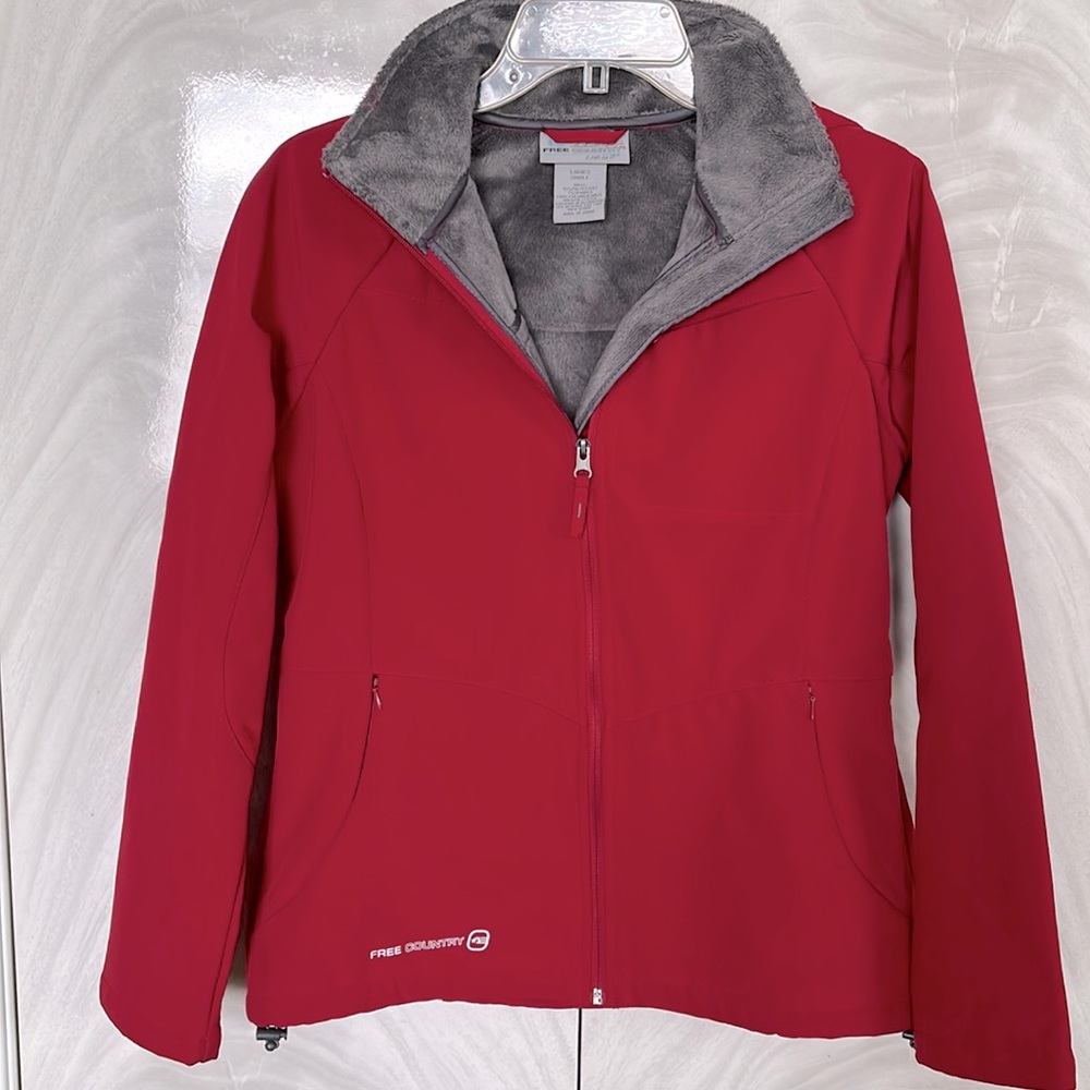 Women’s Free Country Jacket